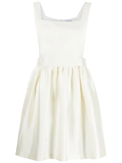 Macgraw Sleeveless Flared Mini Dress In White