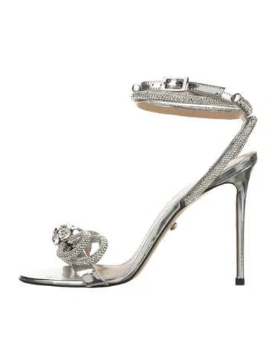 Pre-owned Mach&mach Crystal Bow Accents Sandals In Metallic/silver