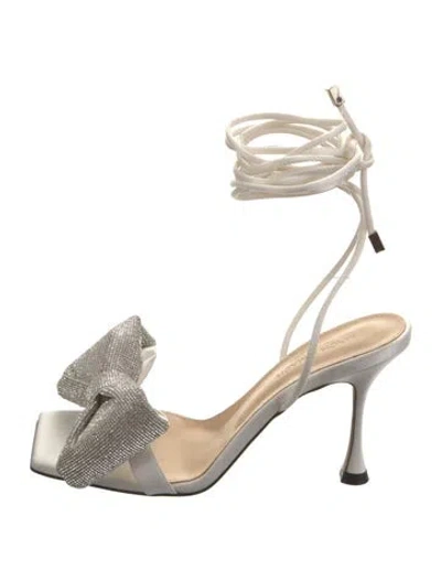 Pre-owned Mach&mach Satin Bow Accents Sandals In White