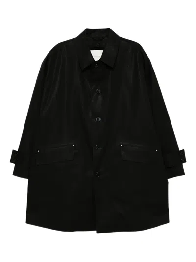 Mackintosh Button-up Coat In Black