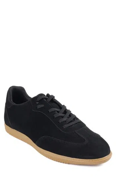 Macnola Ashford Sneaker In Black