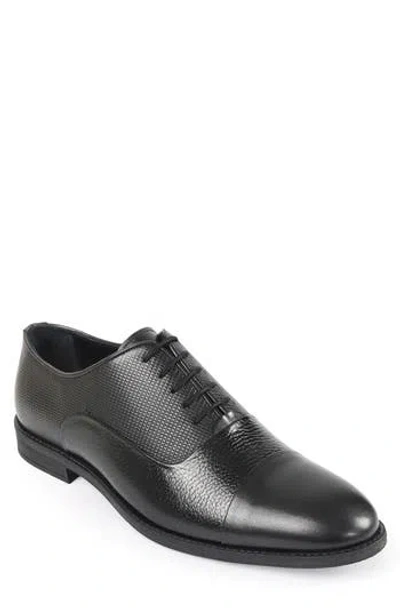 Macnola Jersey Cap Toe Oxford In Black