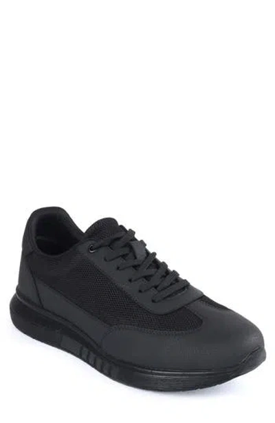 Macnola Kingle Series 33 Sneaker In Black