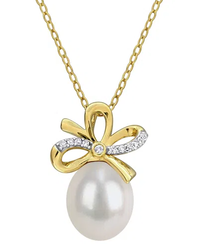 Macy's Cultured Freshwater Pearl (9-10mm) & White Sapphire Bow Pendant Necklace (1/10 Ct. T.w.) In 18k Gold In Multi