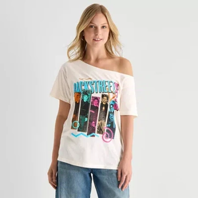 Mad Engine Bsb Off Shoulder Womens Juniors Boat Neck Short Sleeve Loose Fit Graphic T-shirt In White