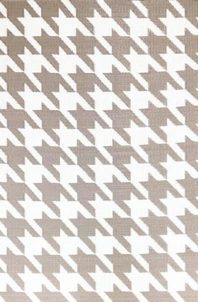 Mad Mats Houndstooth Sand & White Rug