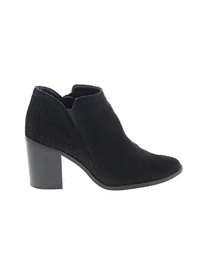 Pre-owned Madden Girl Ankle Boots In Black