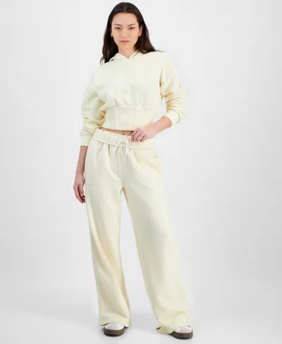 Madden Girl Juniors' Rolled-cuff Wide-leg Fleece Sweatpants In Double Cream
