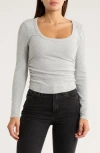 Madden Girl Long Sleeve Side Ruched Top In Gray