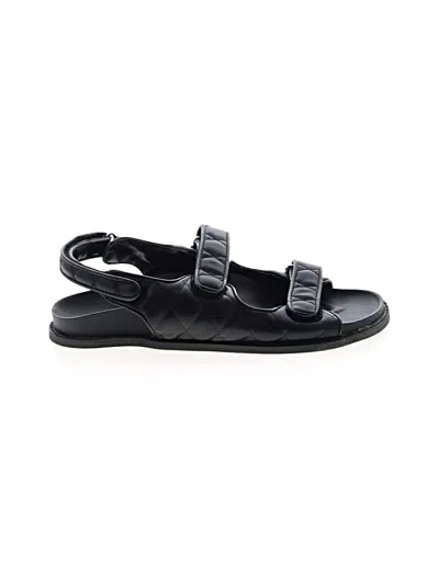 Pre-owned Madden Girl Sandals In Black