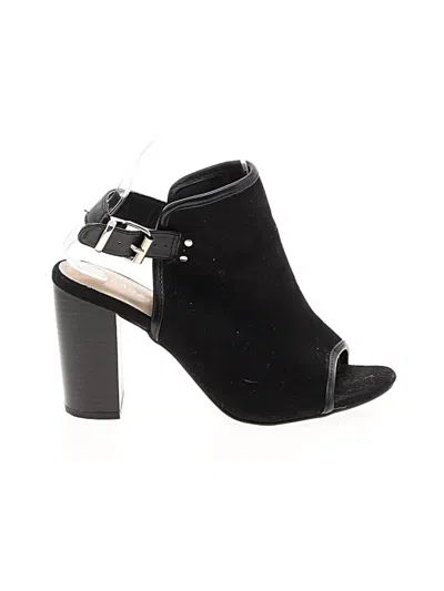 Pre-owned Madden Girl Sandals In Black