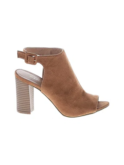 Pre-owned Madden Girl Sandals In Brown