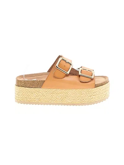 Pre-owned Madden Girl Sandals In Brown