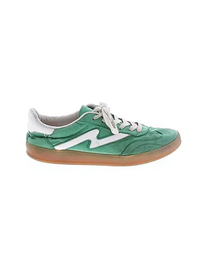 Pre-owned Madden Girl Sneakers In Green
