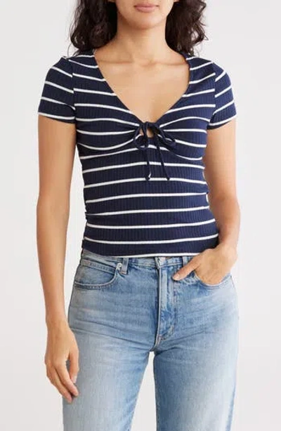 Madden Girl V-neck Front Keyhole Top In Blue