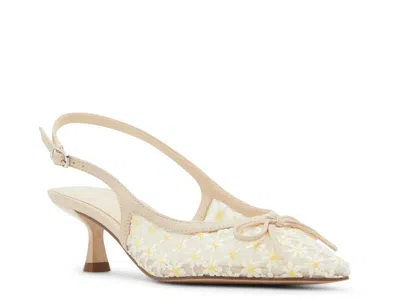 Madden Girl Vogue Pump In Multi