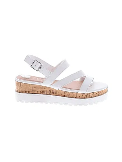 Pre-owned Madden Girl Wedges In White