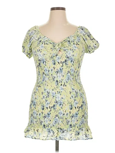 Pre-owned Madden Nyc Casual Dress In Yellow