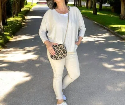 Made In Italy Italian Magic Pants With A Subtle Chic Glam Side Panel In Beige In White