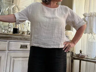 Made In Italy Serenity Button Back Linen Top In Beige In White