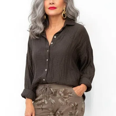 Made In Italy Soft Crinkle Blouse In Brown