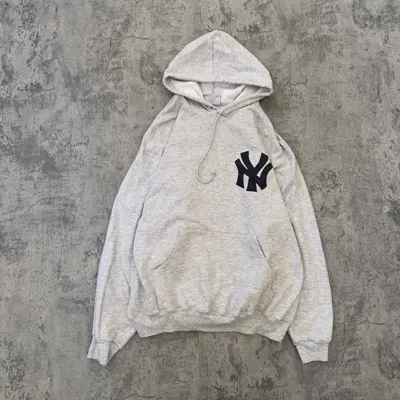 Pre-owned Made In Usa X Vintage 90's New York Yankees Gray Logo Hoodie Size Xl In Grey