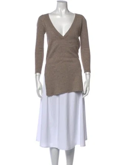 Pre-owned Madeleine Thompson Cashmere V-neck Sweater In Neutral