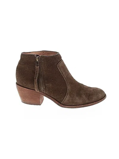 Pre-owned Madewell Ankle Boots In Brown