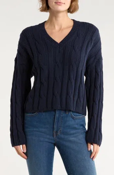 Madewell Cable Knit V-neck Crop Sweater In Purple