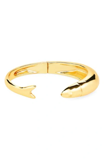 Madewell Fish Cuff Bracelet In Gold