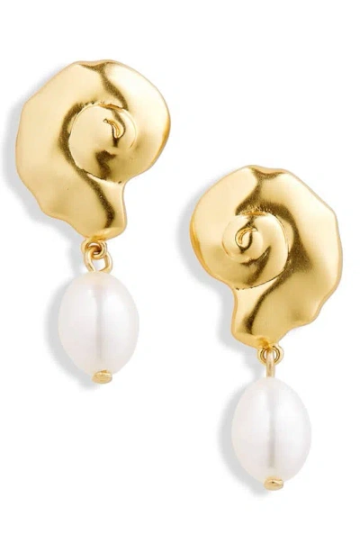 Madewell Freshwater Pearl Shell Drop Earrings In Gold