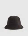 Madewell Fuzzy-knit Bucket Hat In Black