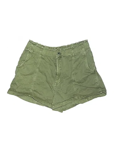Pre-owned Madewell Khaki Shorts In Green