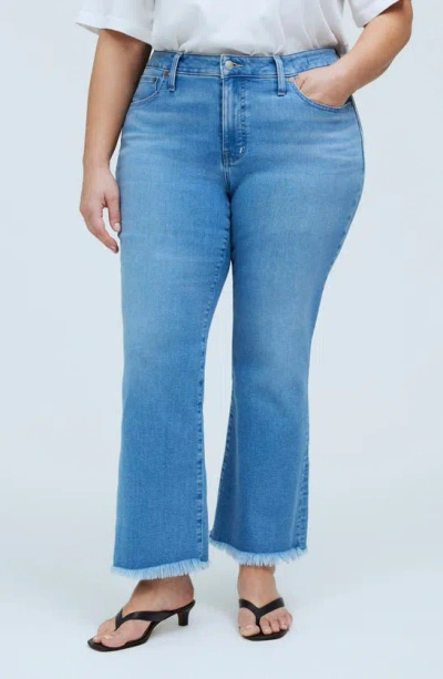Madewell Kick Out Raw Hem Crop Jeans In Corley Wash
