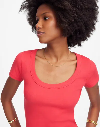 Madewell (re)generative Cotton Ribbed Scoopneck Tee In Cerise