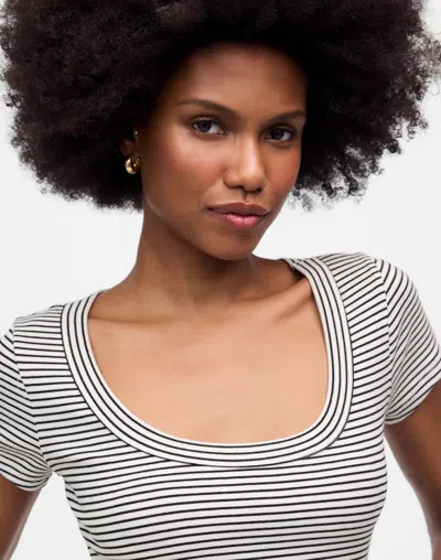 Madewell (re)generative Cotton Ribbed Scoopneck Tee In Black