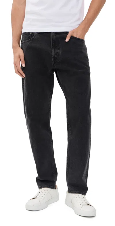 Madewell Relaxed Taper Jeans Hanlock Wash In Black