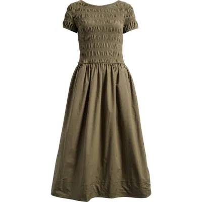 Madewell Smocked Boatneck Midi Dress Faded Ivy In Green