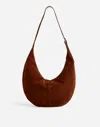 Madewell The Essential Curve Shoulder Bag In Soft Mahogany