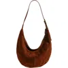 Madewell The Essential Curve Shoulder Bag In Soft Mahogany