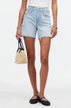 Madewell Relaxed Denim Shorts In Light Wash-blue