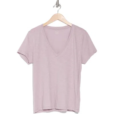 Madewell V-neck Short Sleeve T-shirt In Provence Grape