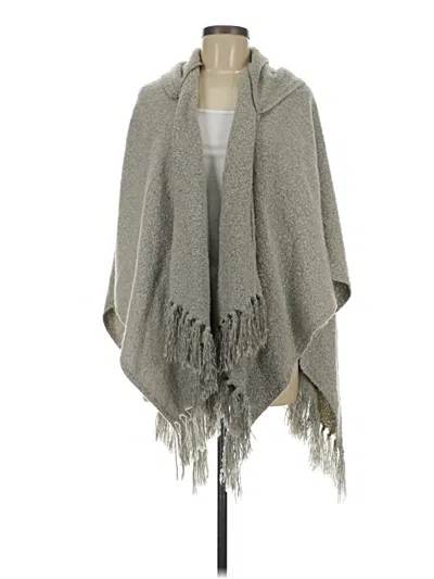 Pre-owned Madison 88 Poncho In Gray