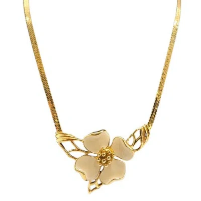 Madison Beverly Hills Vintage Dogwood Flower Pendant Necklace In Gold