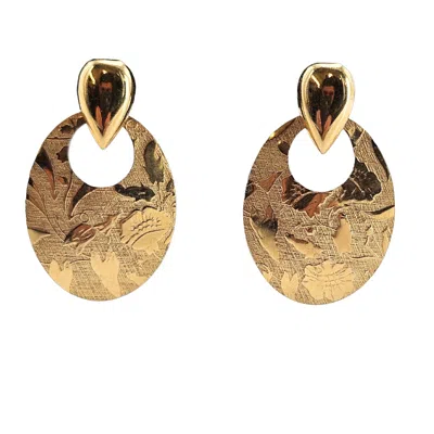 Pre-owned Madison Beverly Hills Vintage Goldtone Embossed Disc Earrings