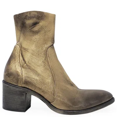 Madison Maison P2577 Distressed Ankle Boot In Brown