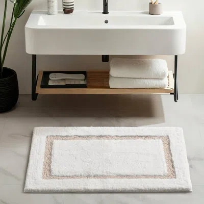 Madison Park Roan Border Tufted Bath Rug In White,beige