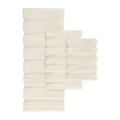 Madison Park Tufted Pearl Channel Soft Solid Tufted Bath Rug In White