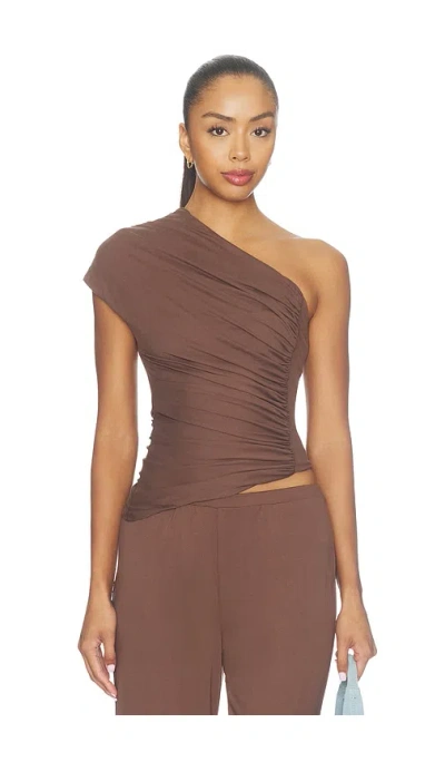 Madison The Label Veya Top In 巧克力色