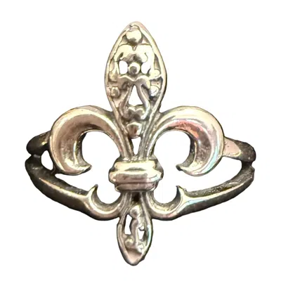 Madison Women's Filigree Fleur De Lis Sterling Ring In Silver In Gold